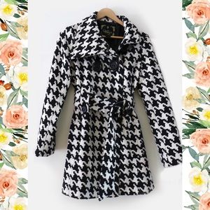 Yoki houndstooth belted pea coat.